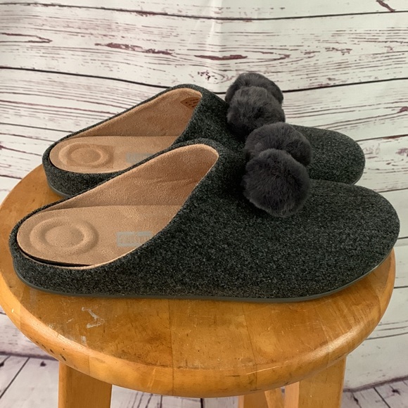 NWT Size 9 FitFlop Christie pom-Pom slippers. Pewter grey - Picture 2 of 4